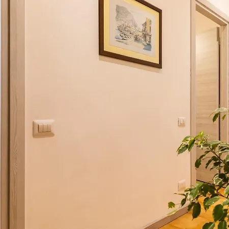 Appartamento Casa Zara - Metro Lines