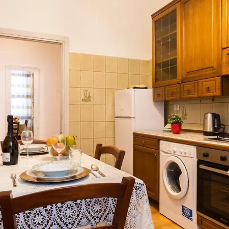 Apartment Casa Zara - Metro Lines Mailand