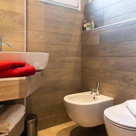 Apartman La Piccola Perla - Repubblica/central Station *