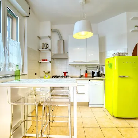 Guesthost - Casa Certosa, Bilocale A Pochi Minuti Da Rho Fiera