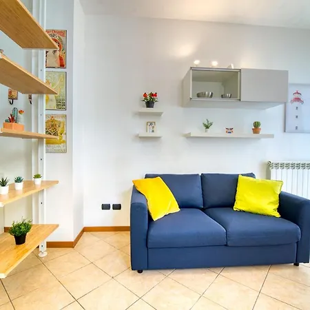 Guesthost - Casa Certosa, Bilocale A Pochi Minuti Da Rho Fiera