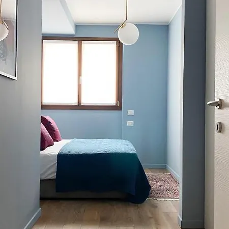아파트 The Wallpaper House