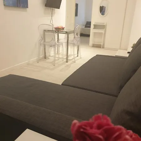 Casablanca 4 * Милан