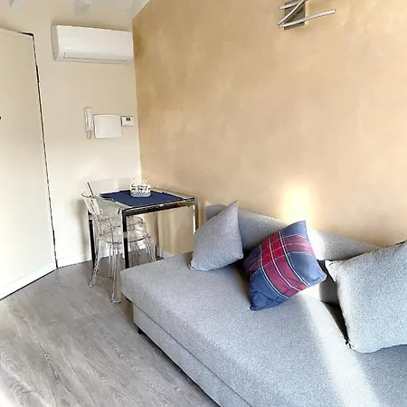 One Bedroom With View Balcony And Wifi At Διαμέρισμα *