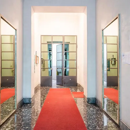 Appartamento The Rent - Bright One Bedroom With Balcony In Moscova