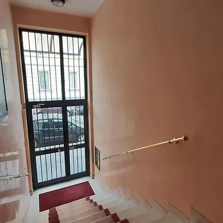 Allegra House - 50mq Ultimo Piano M1 San Giovanni Milano
