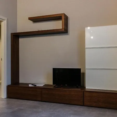 Via Natta - San Siro - 4 People Apartment *