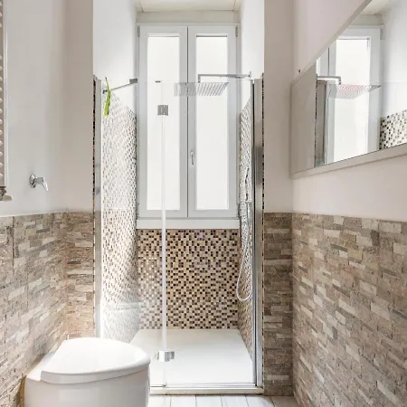 Spacious Retreat Steps From Lambrate Metro- Via Pacini *