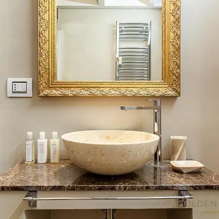 Golden Prestige Apartment