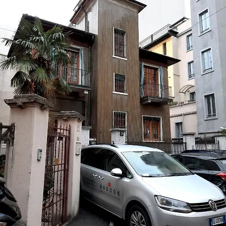 别墅 Bnbook-villa Molinari 米兰