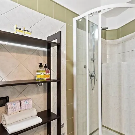 Appartement Guesthost - Navigli & Porta Genova M2 Cozy Milan