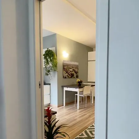 Rentopolis - Palazzo Candiani מילאנו