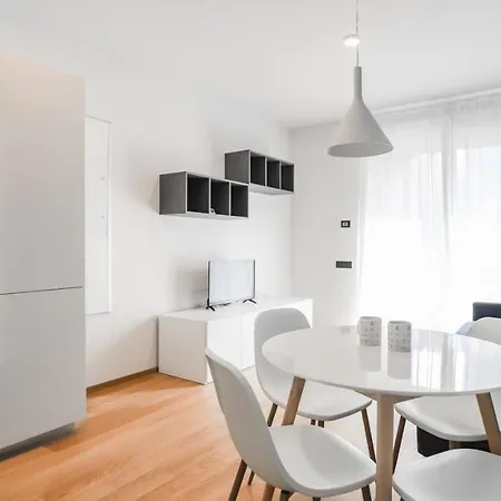 Italianway Comfort - Lazzaro Papi 14 B Milánó