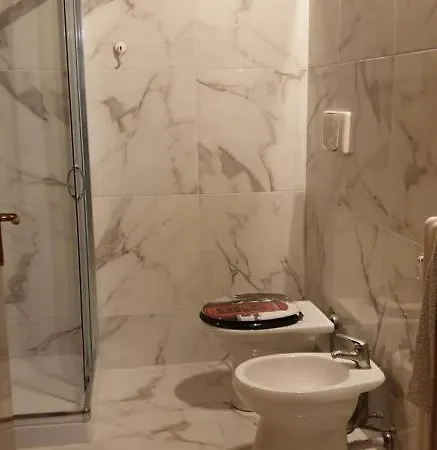 Leonardo Da Vinci / Galeazzi 아파트 밀라노