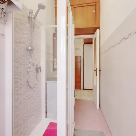 Guesthost - Polytechnic Lovely&cosy Flat