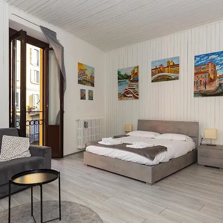 Art Design - Center *