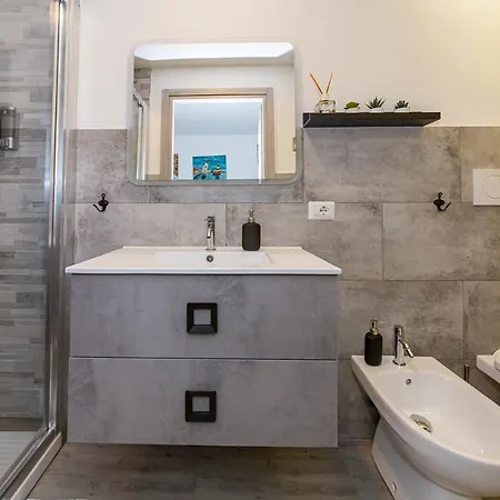 Art Design - Center * 米兰