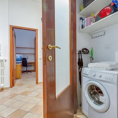 Appartement Guesthost - Darsena & Navigli Cosy Flat Milan