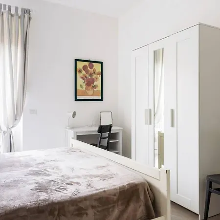 Michelino - In Fiera Portello Apartment *