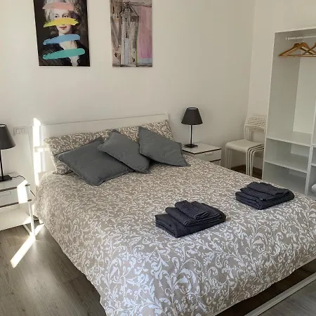 Esclusivo Trilocale Nel Cuore Di Porta Venezia Milano