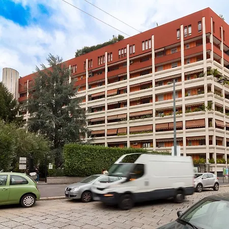 Live The Magic Of From Peacefull Bright Flat Apartment Milan