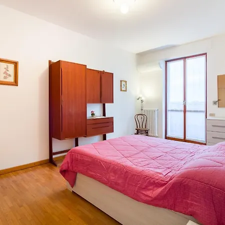 Apartment Live The Magic Of From Peacefull Bright Flat Milan
