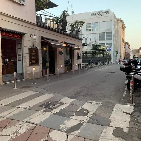 Kibilu - Via Tortona Apartment