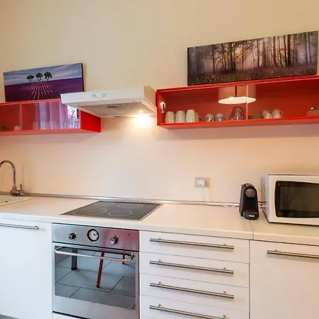Coni Zugna, 34 - A Pochi Minuti Da Malpensa E Linate Apartamento *