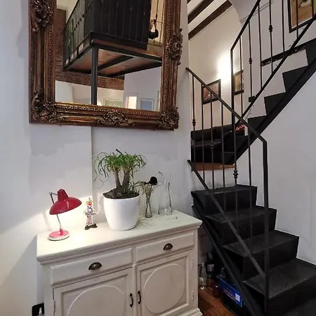 Luxury Loft 89 Апартаменты *