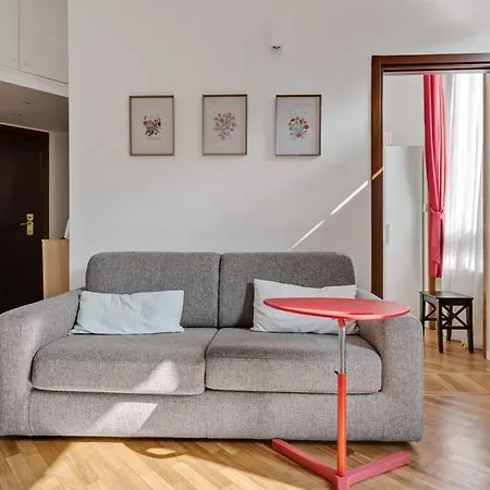 Easylife - E Luminoso Flat In Zona Apartment Milan