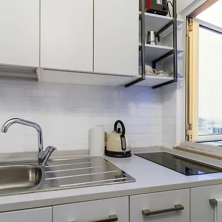 Apartamento Joivy Sleek Flat With Balcony Near Mudec Museum And Navigli Area