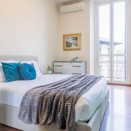 Joivy Elegant 1-br Flat Next To Centrale Διαμέρισμα Μιλάνο