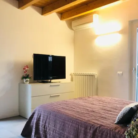 Stepandgo Navigli Apartment Milan
