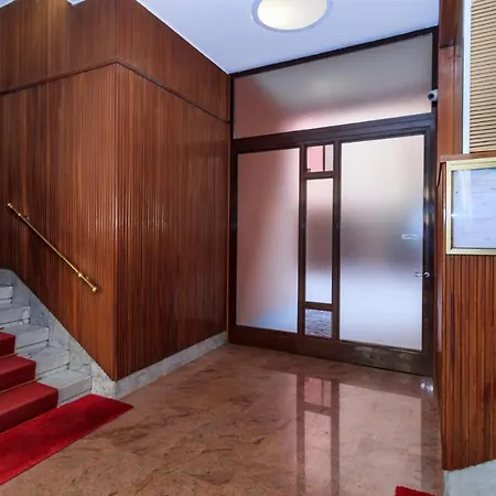 Joivy Cosy 1bed Flat In Fiera, * Mailand