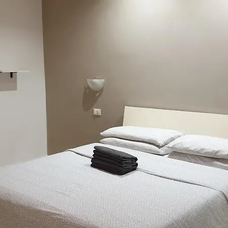 Due Da Letto Max 8 Persone Mediolan