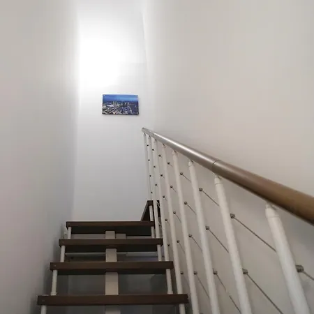 Rentopolis - Palazzo Candiani Apartamento