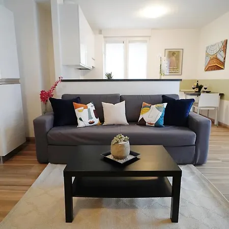 Rentopolis - Palazzo Candiani Apartamento Milão