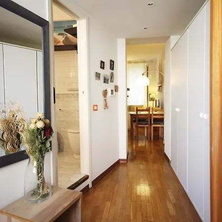 Apartment Sailer