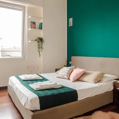 Lejlighed The Rent - Bright Two-bedroom In De Amicis Milano