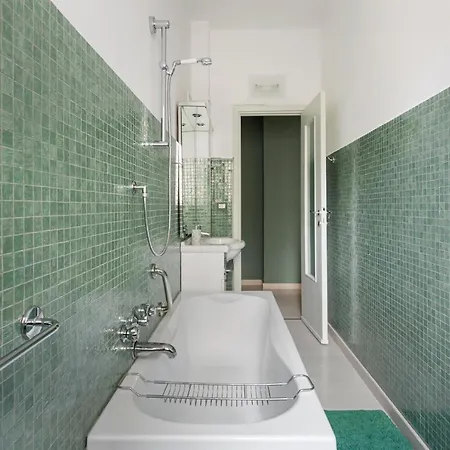 Hostmate - - Via Cenisio Apartament