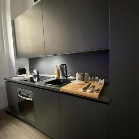 Charming Loft Pied A Terre San Gregorio Milan