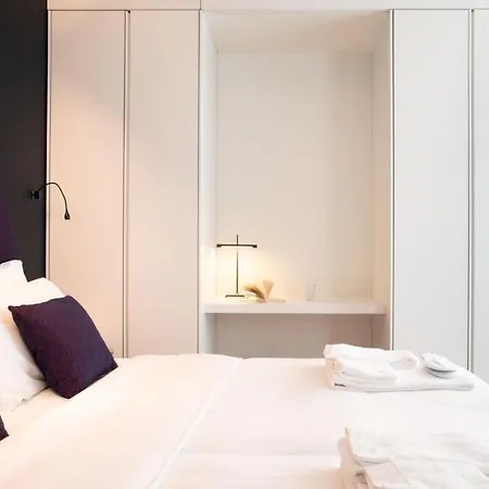 Bmore Apartments Duomo - Luxury Apartments Near Duomo 4*