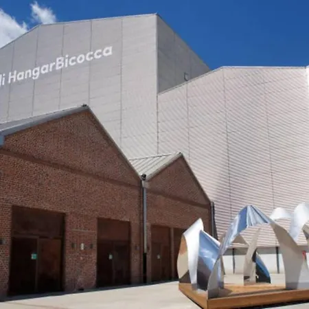 Bicocca Modern Flat Apartment