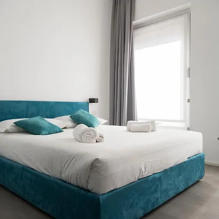 Youhosty - Meravigli R1 Small 16 Apartment