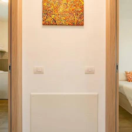 The Rent - Modern Close To Dergano Διαμέρισμα