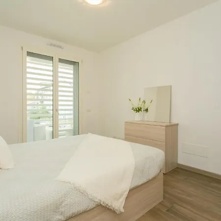 The Rent - Modern Close To Dergano Διαμέρισμα