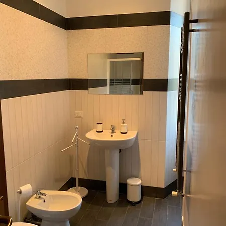 Esclusivo Trilocale Nel Cuore Di Porta Venezia