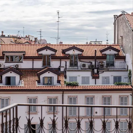 Lejlighed The Rent - Bright Two-bedroom In De Amicis