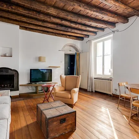 Duplex Incantevole Sui Tetti Nel Cuore Dei Navigli Διαμέρισμα Μιλάνο