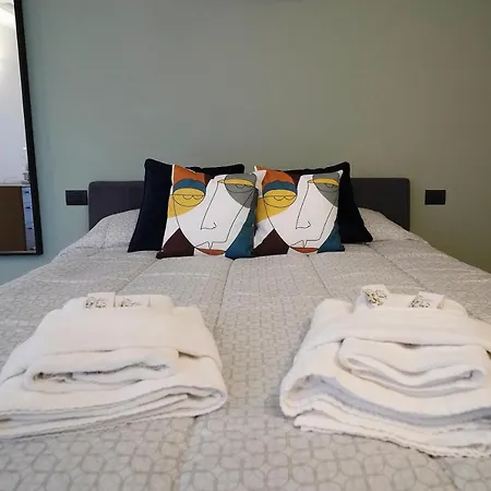 Rentopolis - Palazzo Candiani * Milão